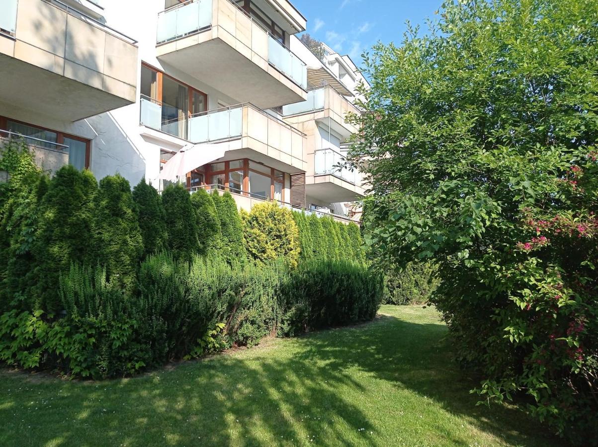 Mokotow, Apartment With Terrace, Greenery And Near The Airport! ワルシャワ エクステリア 写真
